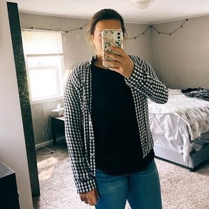 Long sleeve button up plaid shirt